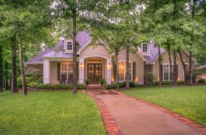 Read more about the article Beat the Frost: Why September is the Best Time for Sudbury Window and Door Upgrades